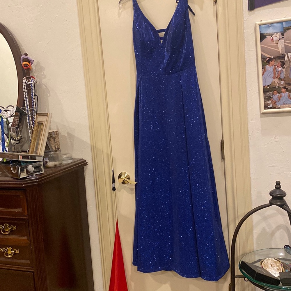 Sparkling blue